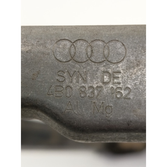 Cadru geam portiera fata dreapta fata AUDI A6 II 4B2, 4B4, C5 1997 - 2005 4b0837162