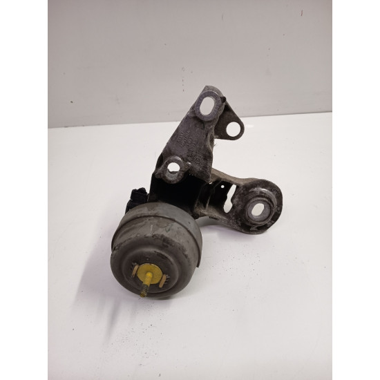 Suport bara stabilizatoare fata dreapta fata AUDI A4 III 8EC, B7 2004 - 2008 8e0199352f