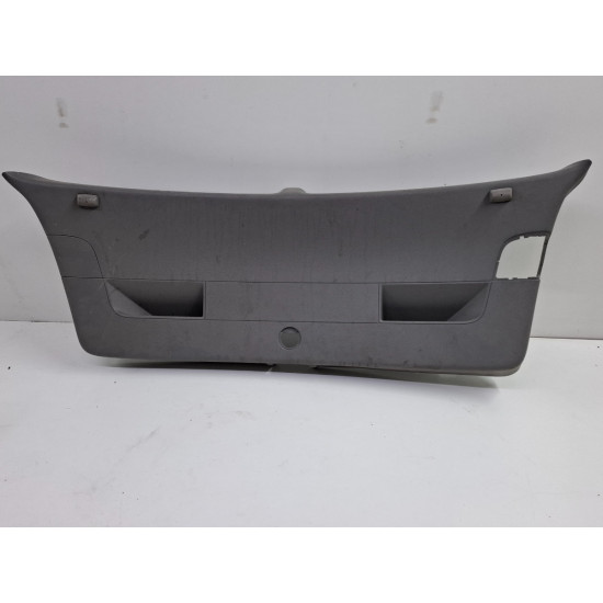 Alte ornamente portbagaj VOLKSWAGEN GOLF V 1K1 2003 - 2009 1k6867601c