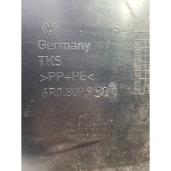 Carenaj roata fata dreapta fata VOLKSWAGEN POLO 6R, 6C 2009 -> 6r0809958c
