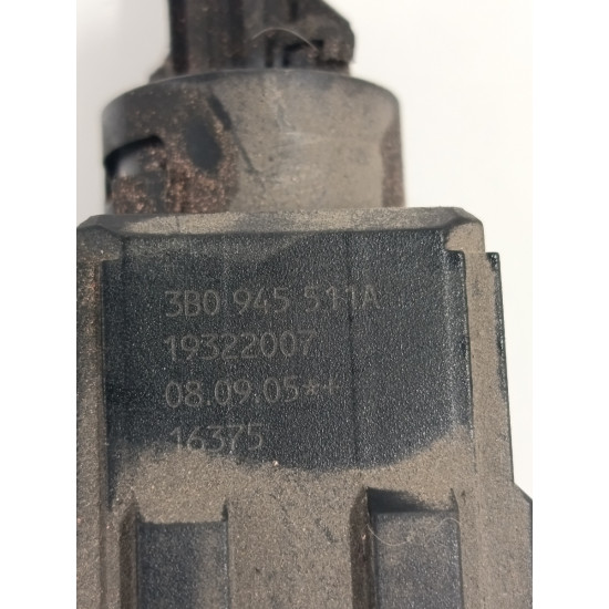 Comutator senzor pedala de frana SKODA FABIA 6Y2 1999 - 2008 1.2 1.2 1.2 AZQ, BME 6y9807375a