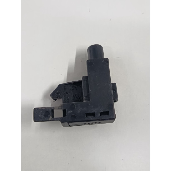 Comutator senzor pedala de frana SKODA FABIA 6Y2 1999 - 2008 1.2 1.2 1.2 AZQ, BME 1j0947561