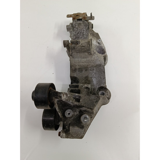 Suport generator/alternator RENAULT TRAFIC II Bus JL 2001 -> 2.0 dCi 115 M9R.. 8200527320