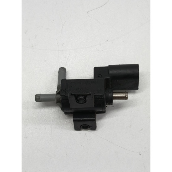 Supapa vacuum VOLKSWAGEN PASSAT Variant 3C5 2005 - 2011 06f906283f