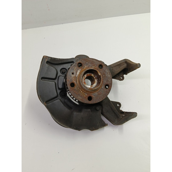 Fuzeta butuc roata fata dreapta fata AUDI A3 II 8P1 2003 - 2013