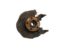 Fuzeta butuc roata fata dreapta fata VOLKSWAGEN POLO 9N_ 2001 - 2012