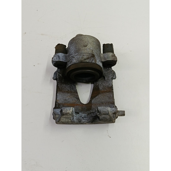 Etrier frana fata dreapta fata VOLKSWAGEN POLO 9N_ 2001 - 2012