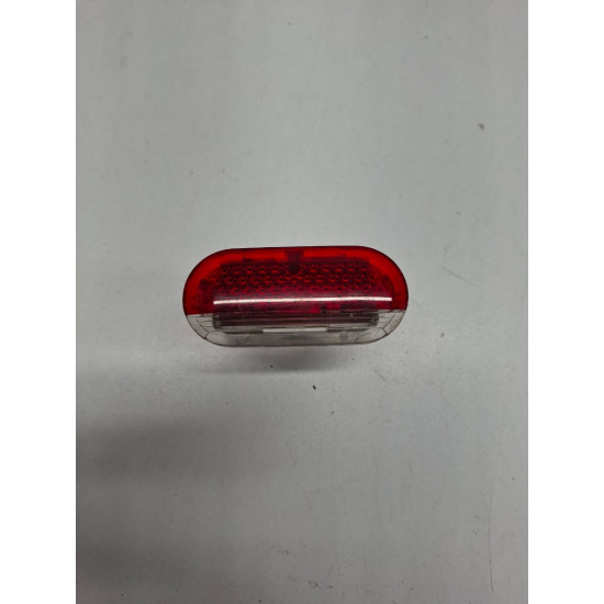 Lampa interioara portiera fata dreapta fata VOLKSWAGEN TOURAN 1T1, 1T2 2003 - 2010