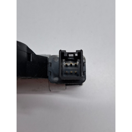 Motoras geam dreapta fata MAZDA 6 GG 2002 - 2008