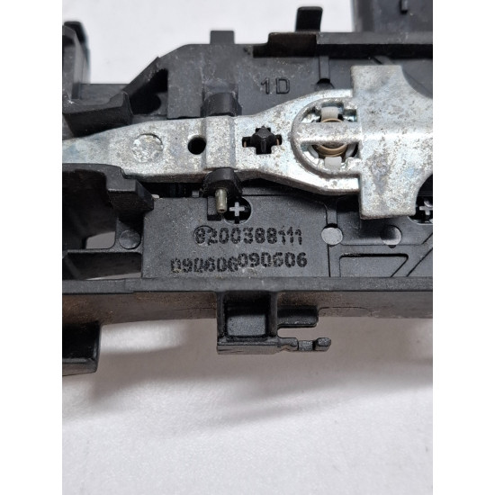 Suport maner interior dreapta fata RENAULT SCENIC II JM0/1_ 2003 -> 8200388111