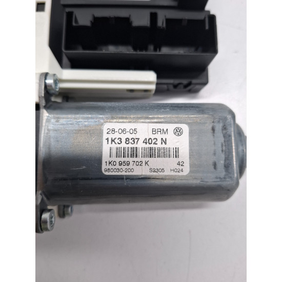 Motoras geam dreapta fata VOLKSWAGEN GOLF V COUPE 1K1 2003 - 2009 1k3837402n