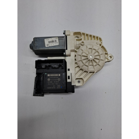 Motoras geam dreapta fata VOLKSWAGEN PASSAT Variant 3C5 2005 - 2011 1k0959702