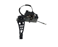 Broasca usa stanga fata OPEL CORSA D S07 2006 - 2014