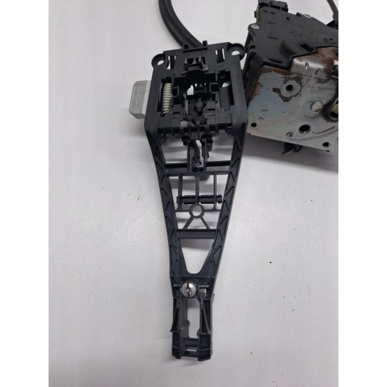 Broasca usa stanga fata OPEL CORSA D S07 2006 - 2014