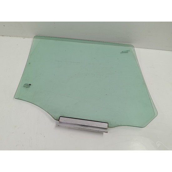 Geam portiera spate stanga spate OPEL ZAFIRA B A05 2005 - 2015