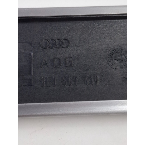 Alte ornamente portiera spate stanga spate AUDI A4 II 8E2, B6 2000 - 2005 8e0867419