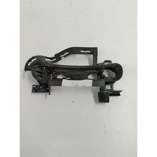 Maner/suport exterior portiera spate dreapta spate AUDI A6 III Avant 4F5, C6 2005 - 2011