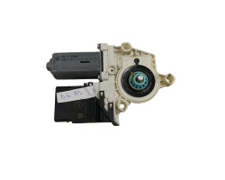 Motoras geam dreapta spate VOLKSWAGEN PASSAT Variant 3C5 2005 - 2011 1k0959704p