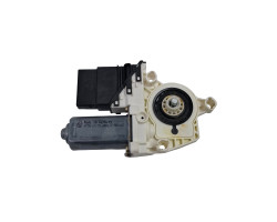 Motoras geam stanga spate VOLKSWAGEN GOLF V 1K1 2003 - 2009 1k0959703c