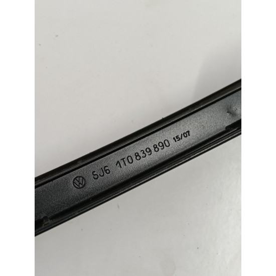 Ornamente portiera spate dreapta VOLKSWAGEN TOURAN 1T1, 1T2 2003 - 2010 1t0839890