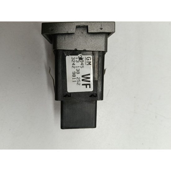 Comutator incalzire scaun OPEL VECTRA C Estate Z02 2003 - 2009 13138252