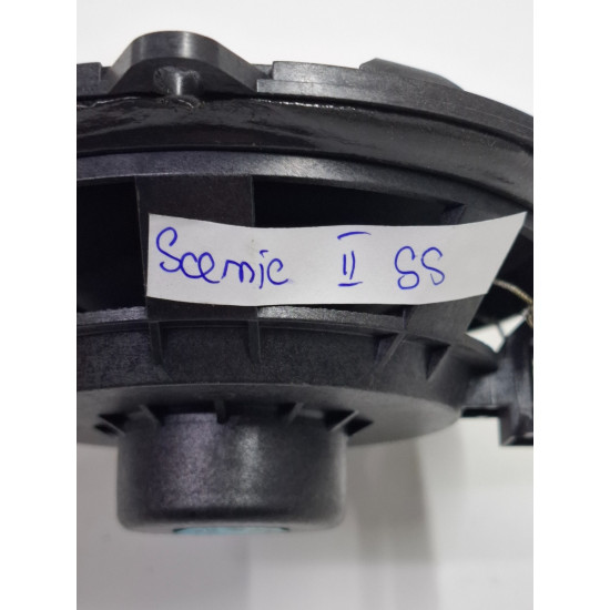 Difuzor portiera spate stanga RENAULT SCENIC II JM0/1_ 2003 -> 8200439471