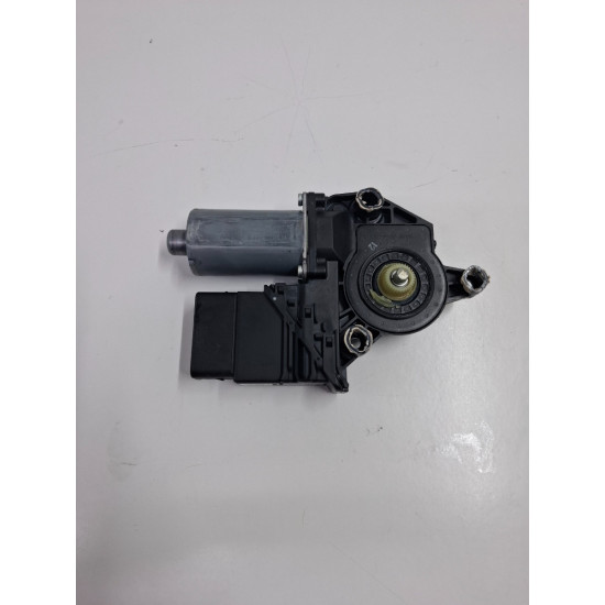 Motoras geam dreapta spate VOLKSWAGEN GOLF V 1K1 2003 - 2009 1k4839402e