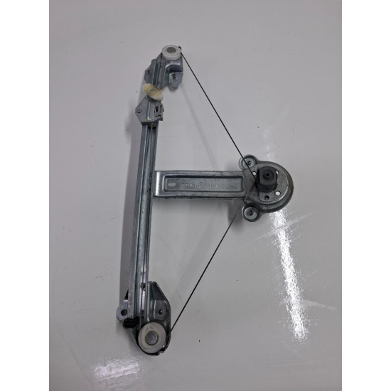 Macara Geam dreapta spate OPEL ASTRA H L48, A04 2004 - 2014 13100421rh