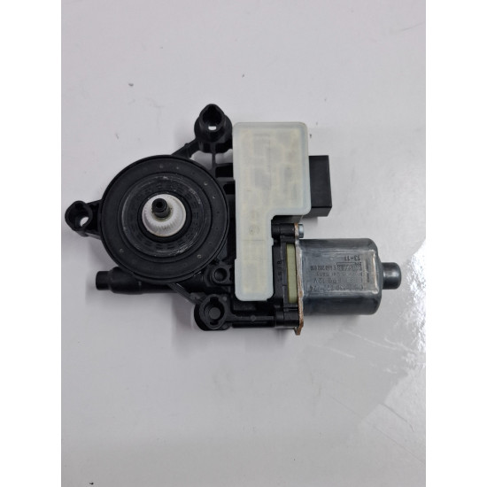 Motoras geam dreapta spate SKODA OCTAVIA III 5E3, NL3, NR3 2012 -> 5q0959812a