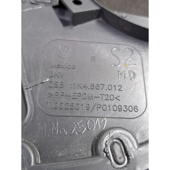 Tapiterie panou portiera fata dreapta fata VOLKSWAGEN GOLF V 1K1 2003 - 2009 1k4867012