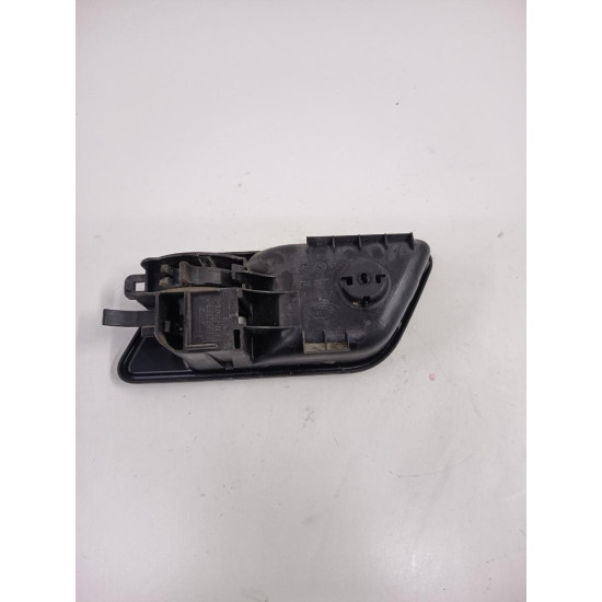 Maner interior portiera spate dreapta spate LAND ROVER FREELANDER 2 LF_, L359 2006 - 2014 2.2 TD4 4x4 224DT, DW12BTED4