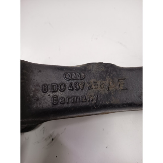 Fuzeta butuc roata fata dreapta fata AUDI A6 II 4B2, 4B4, C5 1997 - 2005 8d0407258ae