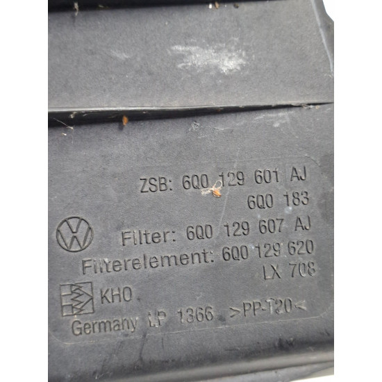 Carcasa filtru de aer VOLKSWAGEN GOLF V 1K1 2003 - 2009 6q0129601aj