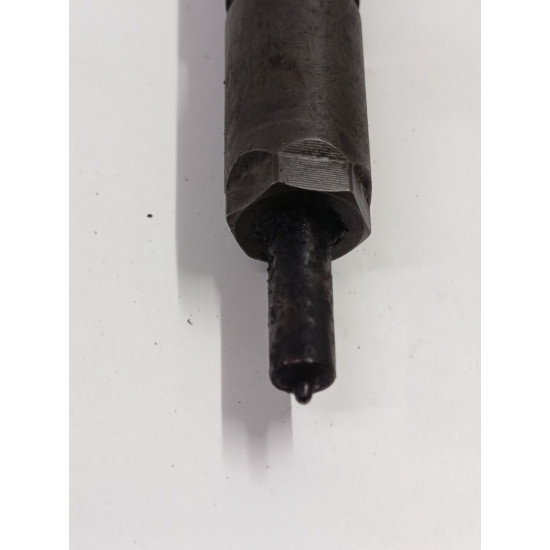 Injector combustibil FORD FOCUS II DA_, HCP, DP 2004 - 2013 1.6 TDCi G8DA, G8DB, G8DD, G8DE, G8DF 0445110259