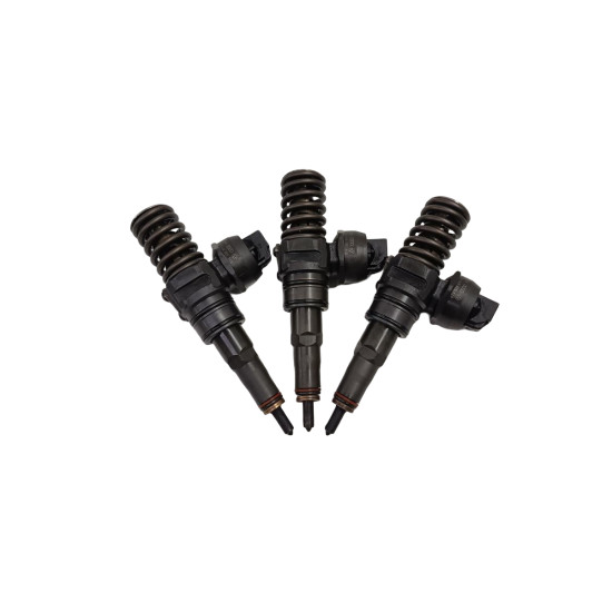 Injector combustibil VOLKSWAGEN GOLF PLUS 5M1, 521 2004 - 2013 1.9 TDI BKC, BLS, BXE 038130073ag