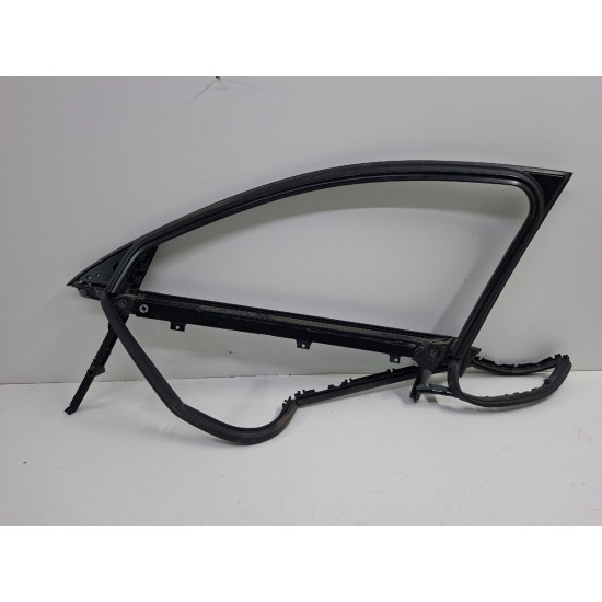 Cadru geam portiera fata dreapta fata AUDI A6 III Avant 4F5, C6 2005 - 2011 4f0837630