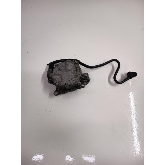 Pompa de vacuum VOLKSWAGEN PASSAT VARIANT B7 [ 2010 - 2014 ] 2.0 BlueTDI 03l145100