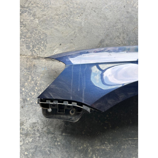 Aripa fata stanga fata VOLKSWAGEN PASSAT VARIANT B7 [ 2010 - 2014 ]