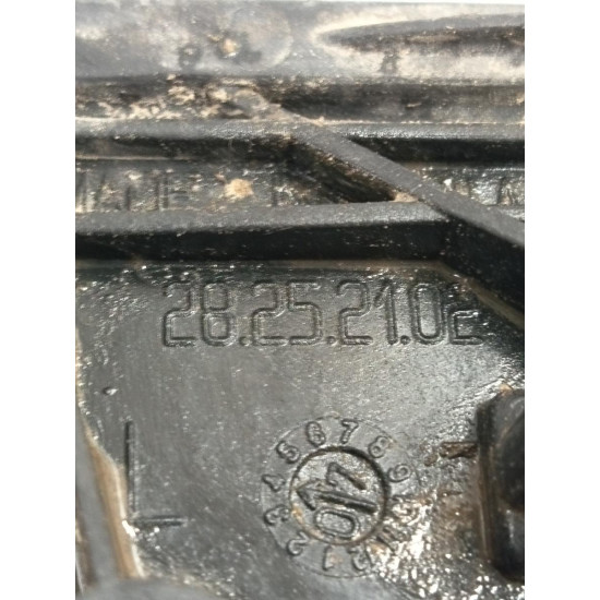 Soclu becuri VOLKSWAGEN TOUAREG 7LA, 7L6, 7L7 2002 - 2013