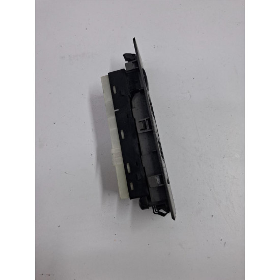 Butoane geamuri electrice NISSAN PATHFINDER III R51 2005 -> 2.5 dCi 4WD YD25DDTi