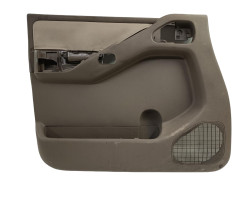 Tapiterie panou portiera fata stanga fata NISSAN PATHFINDER III R51 2005 -> 2.5 dCi 4WD YD25DDTi