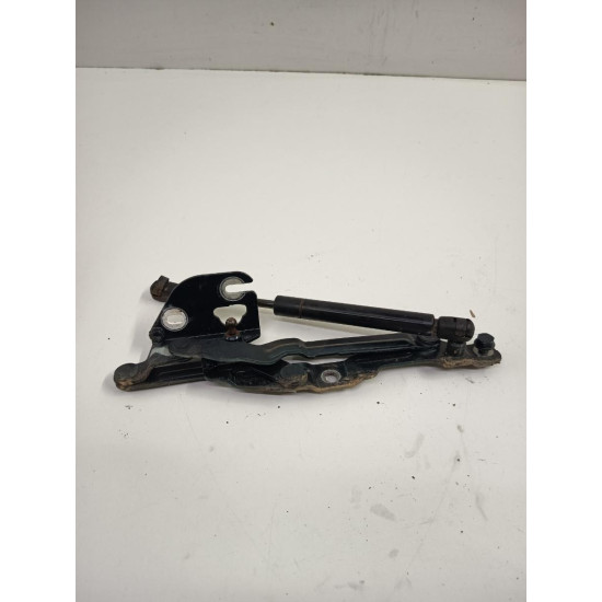 Amortizor hayon dreapta spate VOLKSWAGEN PASSAT Estate 3B5 1997 - 2001 1.9 TDI AFN, AVG