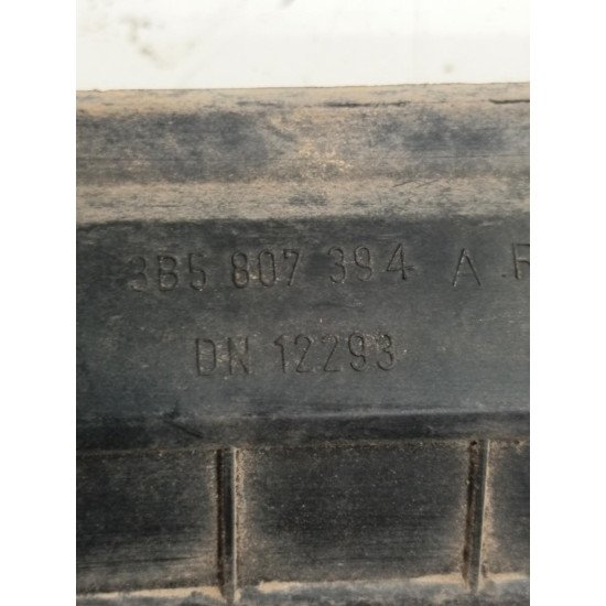 Suport bara spate dreapta spate VOLKSWAGEN PASSAT Estate 3B5 1997 - 2001 1.9 TDI AFN, AVG 3b5807394a