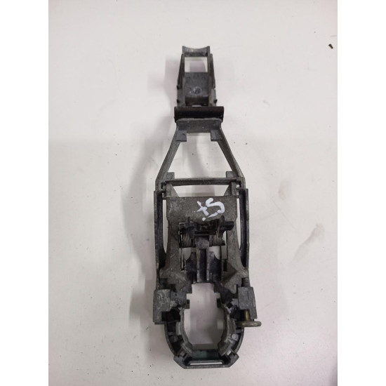 Maner/suport exterior portiera fata stanga fata VOLKSWAGEN PASSAT Estate 3B5 1997 - 2001 1.9 TDI AFN, AVG 3b0837886