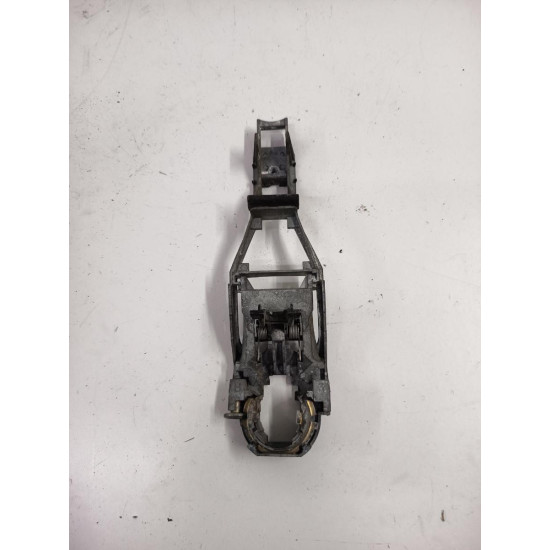 Maner/suport exterior portiera spate dreapta spate VOLKSWAGEN PASSAT Estate 3B5 1997 - 2001 1.9 TDI AFN, AVG 3b0837885