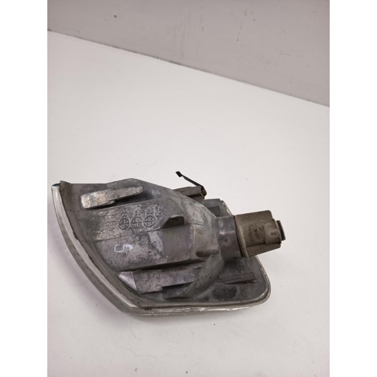 Lampa de semnalizare stanga fata VOLKSWAGEN PASSAT Estate 3B5 1997 - 2001 1.9 TDI AFN, AVG 084411516l