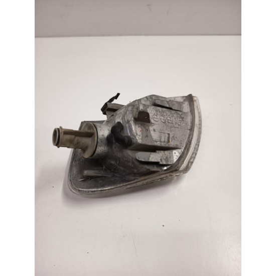 Lampa de semnalizare dreapta fata VOLKSWAGEN PASSAT Estate 3B5 1997 - 2001 1.9 TDI AFN, AVG 084411516r