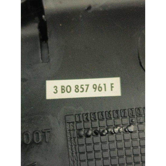Scrumiera (fata) VOLKSWAGEN PASSAT Estate 3B5 1997 - 2001 1.9 TDI AFN, AVG 3b0857961f