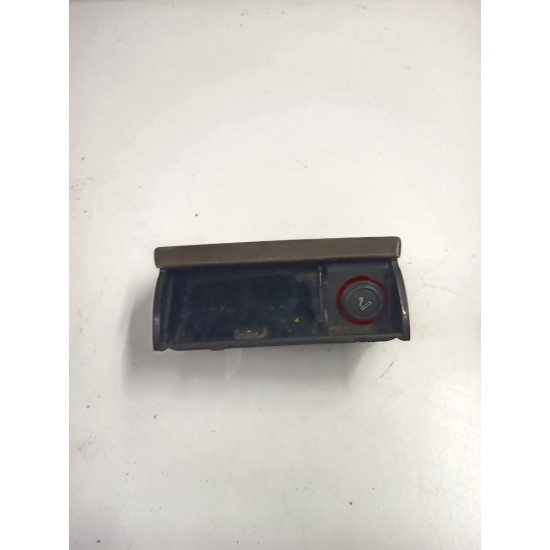 Scrumiera (fata) VOLKSWAGEN PASSAT Estate 3B5 1997 - 2001 1.9 TDI AFN, AVG 3b0857961f