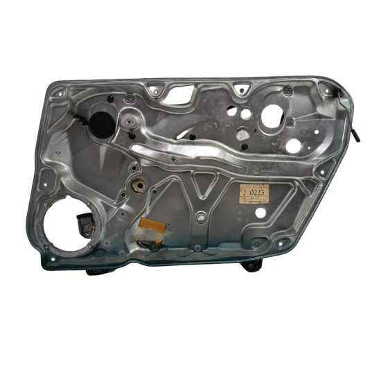 Macara Geam dreapta fata VOLKSWAGEN PASSAT Estate 3B5 1997 - 2001 1.9 TDI AFN, AVG 3b4837756a